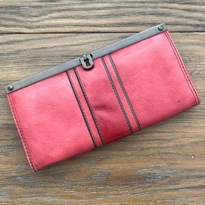 Fossil wallet